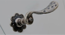 Πόμολα πόρτας αντικέ